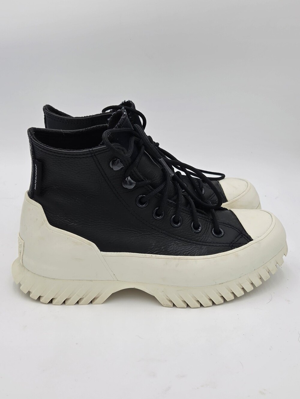 Converse Chuck Taylor All Star Lugged 2.0 High Top Sneaker Boots size 5.5